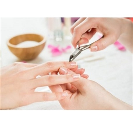 Curso Manicure e Pedicure Profissional